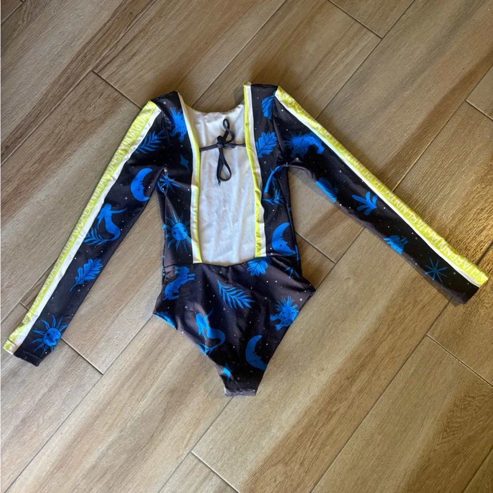 NEW Agua Bendita Clara Surf One Piece Swimsuit - Picture 9 of 11